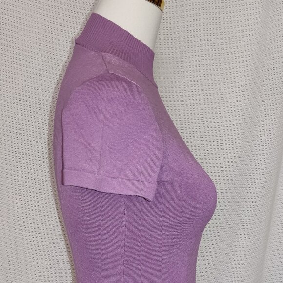 bebe | short sleeve knit top | Size Medium - Picture 14 of 16